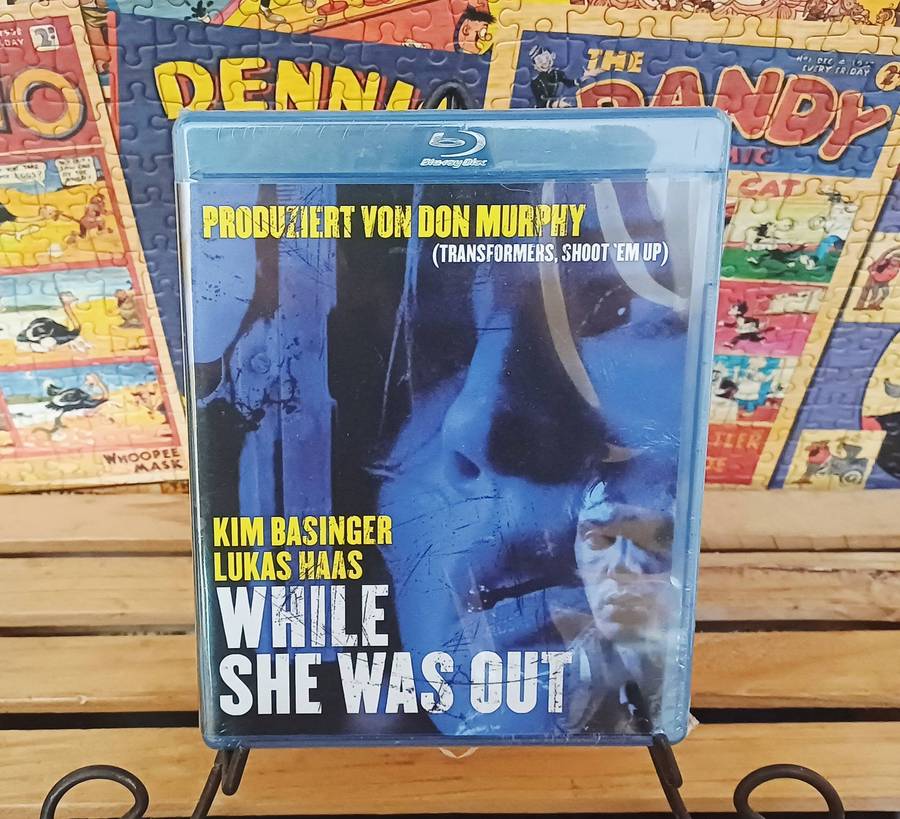 While She Was Out (Blu ray) German
