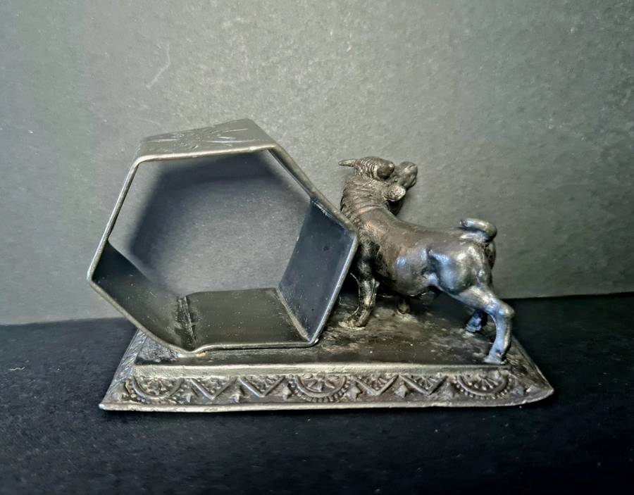 Victorian napkin ring.
