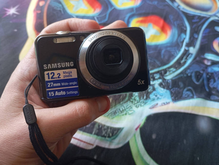 Samsung ES80 Camera