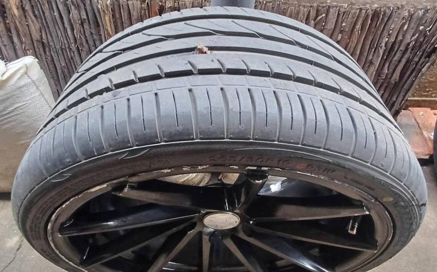 Vossen 19" Gloss Black Rims with Tires 265/30/R19 & 235/30/R19