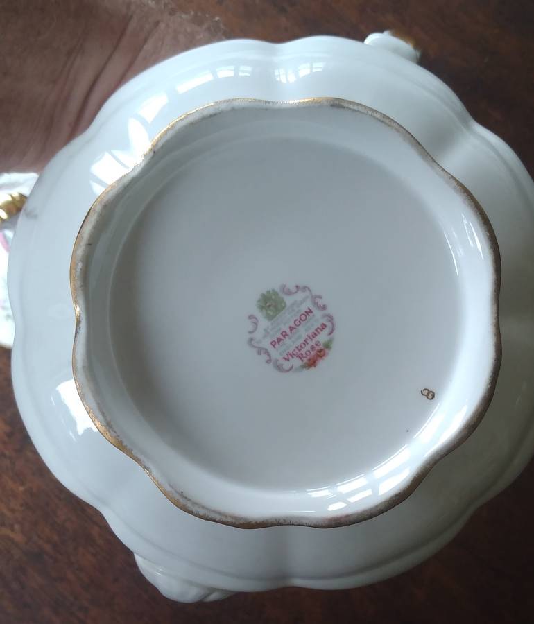 Paragon Victoria rose Teapot with Manufacturing fault on lid handle.