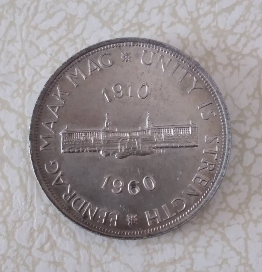 1960's Union Crown 5 Shillings - top condition  - good enough to grade
