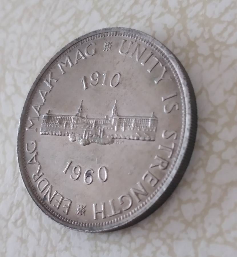1960's Union Crown 5 Shillings - top condition  - good enough to grade
