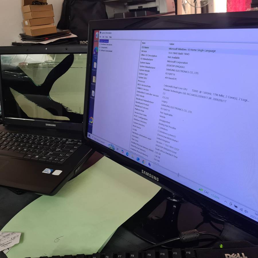 SAMSUNG Notebook Laptop NP-R519-JA02ZA 250GB HDD 1.8GHz Intel Celeron 2GB RAM