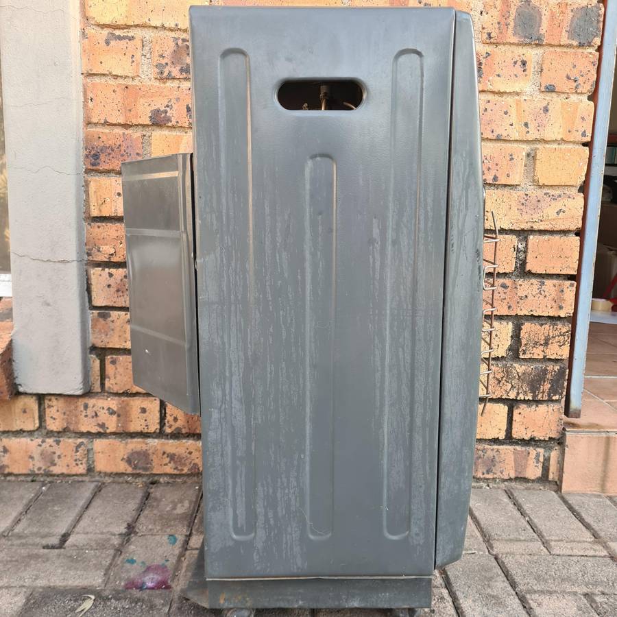 Salton Three Panel Mobile Gas Heater