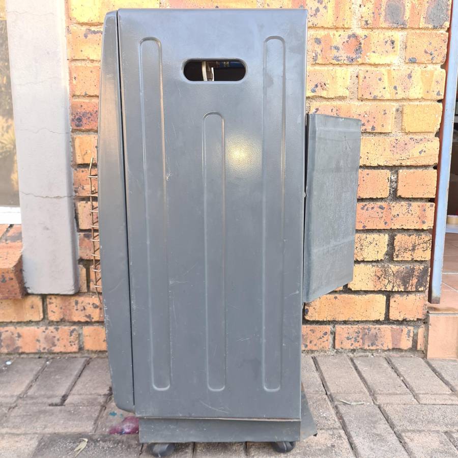 Salton Three Panel Mobile Gas Heater