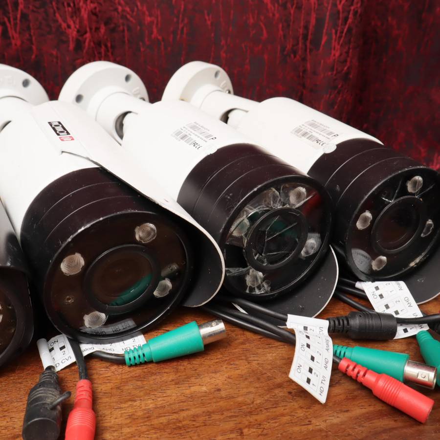 CCTV Surveillance Cameras - I4-390AHDVF+ Bullet Varifocus and Eagle View