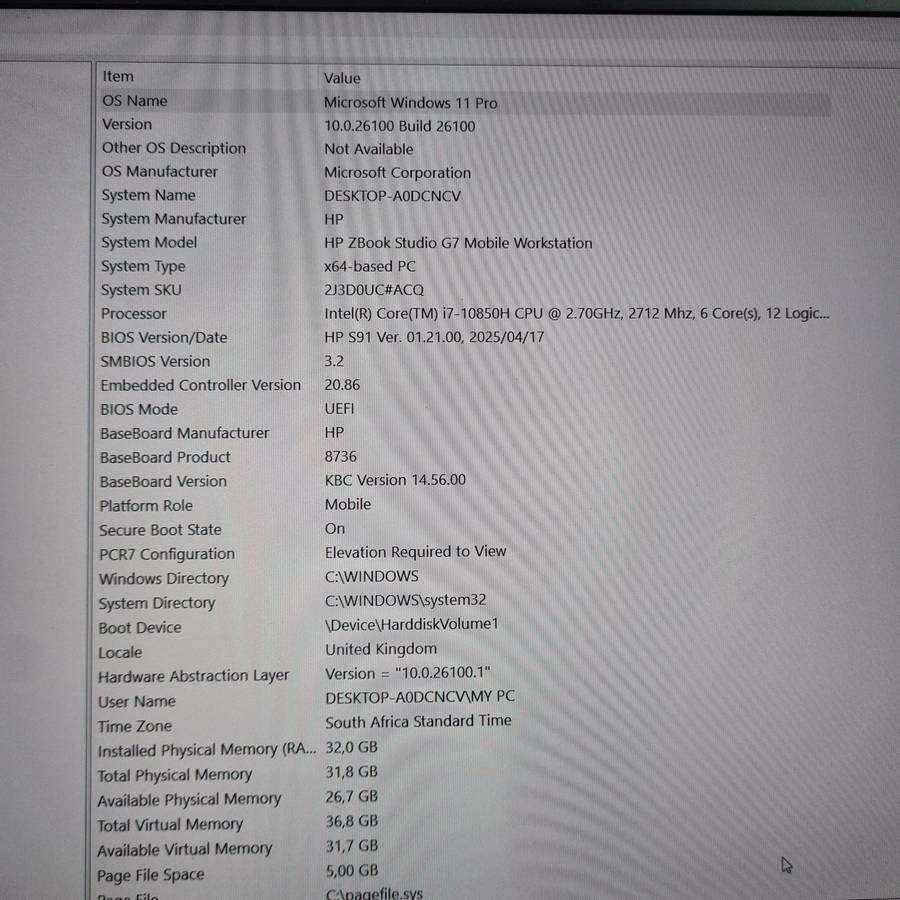 HP ZBook Studio G7 Mobile Workstation 6-Core 10th Gen i7 32GB RAM 500GB SSD NVIDIA® Quadro 4GB 15.6"