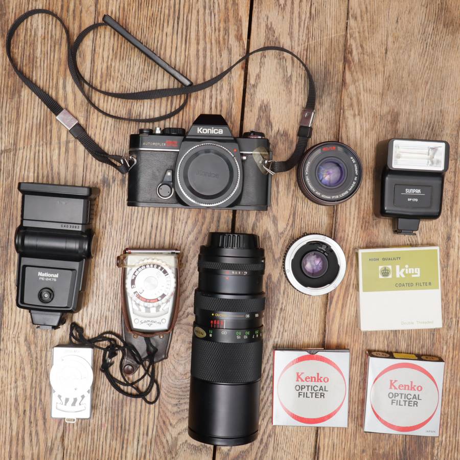KONICA Autoreflex TC SLR 35mm Film Camera + Lenses - Speedlites - Light Metres - Lens Filters