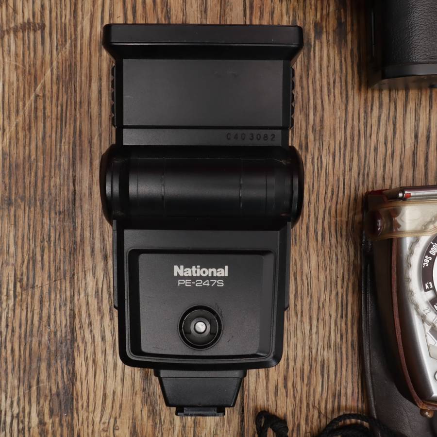 KONICA Autoreflex TC SLR 35mm Film Camera + Lenses - Speedlites - Light Metres - Lens Filters