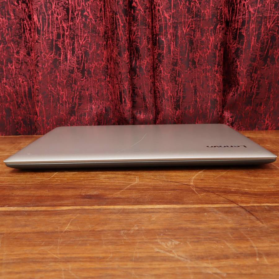 Lenovo IdeaPad 320-15IKB 2.5GHz Core i5 7Th Gen 8GB RAM 250GB SSD 15.6" AMD Radeon(TM) 530