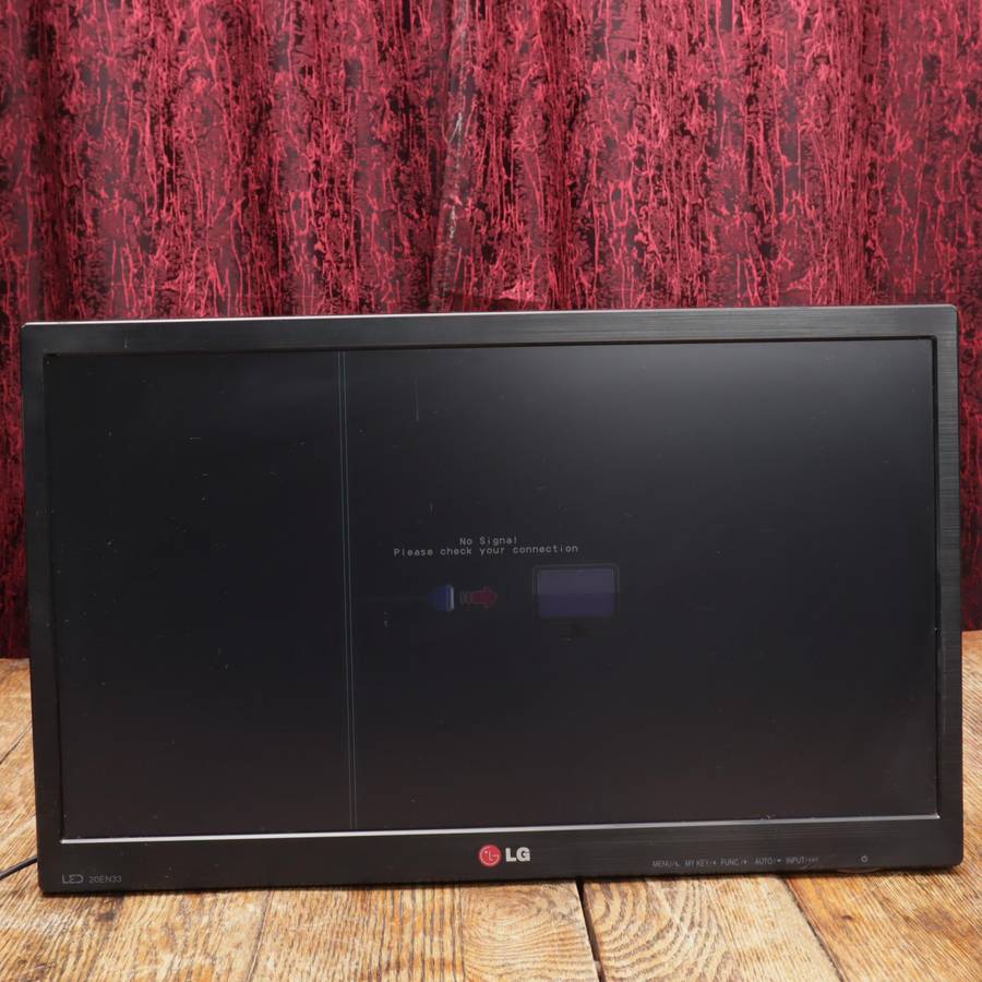 LG FLATRON 20EN33SS-B 19.5-inch LED Monitor 1600 x 900p