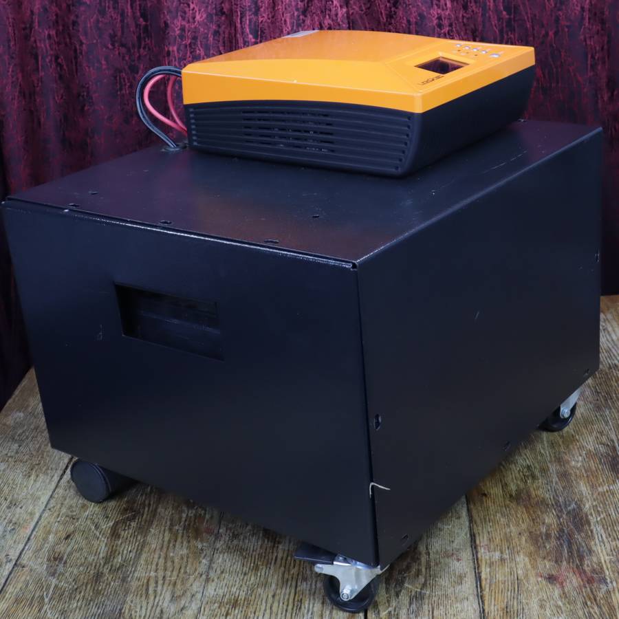 LinkQnet 1KVA 900W Inverter with 12V 100Ah Battery - INV-1000VA-LQ-KC