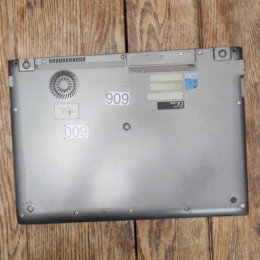 Toshiba Portege Z930 13" Laptop PC Core i7 4GB RAM 2.1GHz