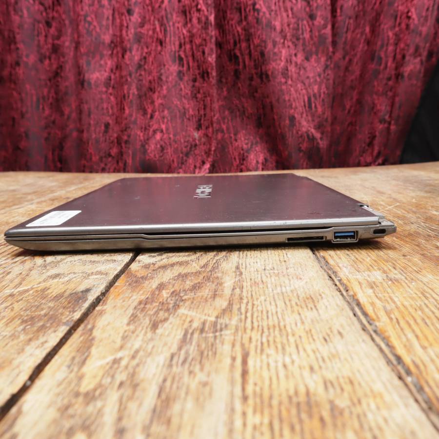 Toshiba Portege Z930 13" Laptop PC Core i7 4GB RAM 2.1GHz