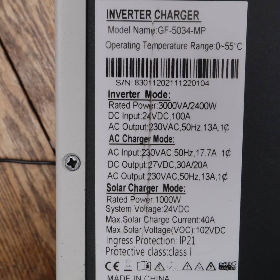 Solarwize 3kVA/2.4kW 24V Hybrid Pure Sine Wave Inverter with Built-in 40A MPPT Solar Charger