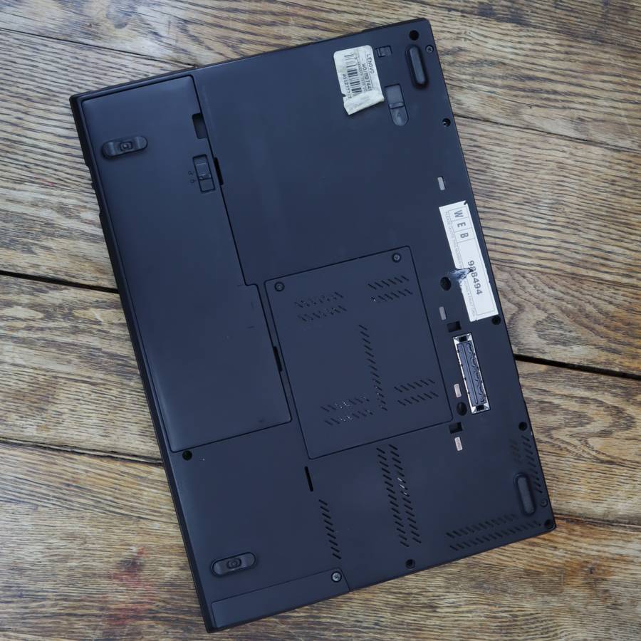 Lenovo ThinkPad T430s 14" Notebook Laptop 2.6GHz Core i5 - 8GB RAM 2356ET5