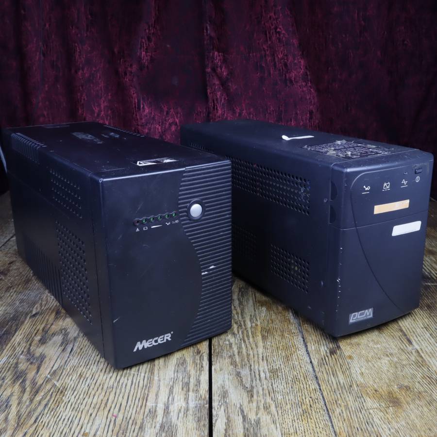 Mecer ME-2000-VU+ AND Powercom Black Knight BNT-2000AP UPS LOT - Pre-Owned