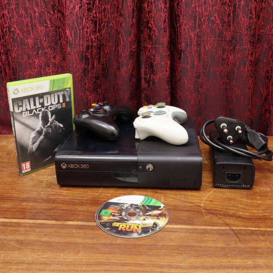 XBox 360E Console Slim - Two Games - Two Controllers
