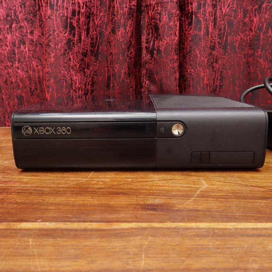 XBox 360E Console Slim - Two Games - Two Controllers