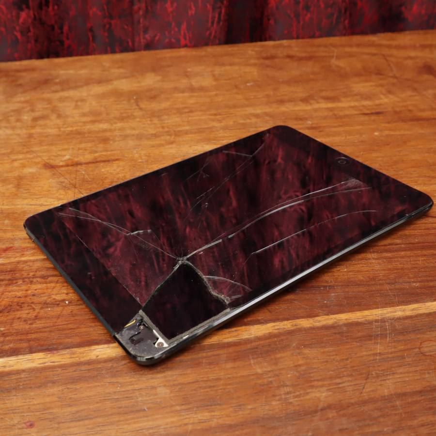 Apple iPad Mini A1455 Cellular Wi-Fi Tablet