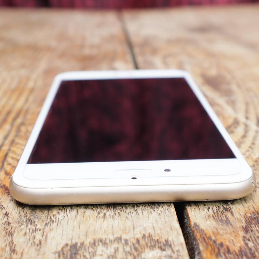 Apple iPhone 6 Plus Smart Phone - A1522