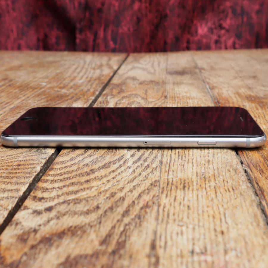 Apple iPhone 6s Plus Smart Phone - A1687