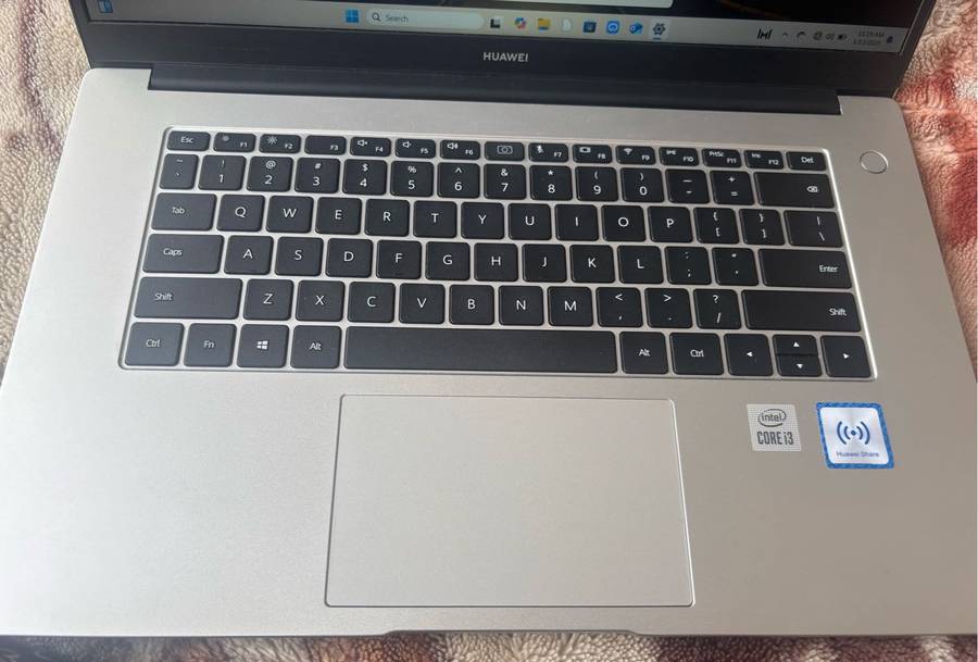 Huawei matebook D15