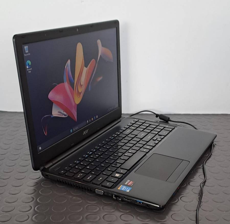 Acer i7 Laptop AUCTION SPECIAL NOW ON