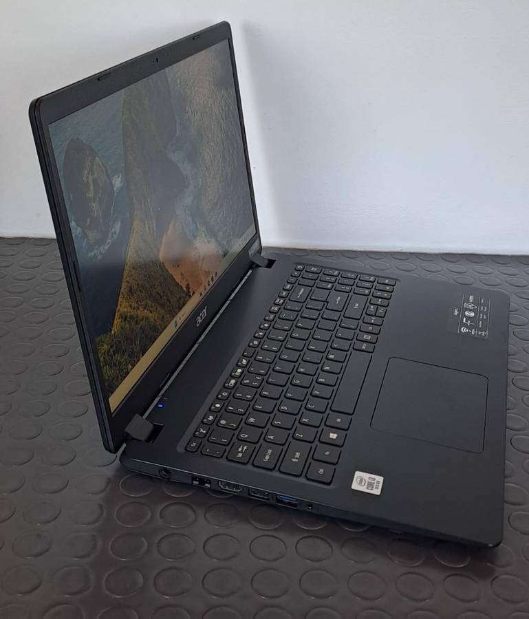 Acer Aspire i3 10th Gen Laptop - MASSIVE DEAL!!