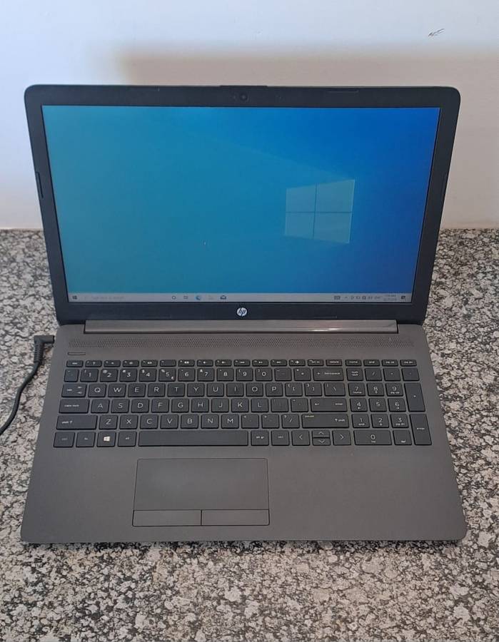 HP 255 G7 Laptop