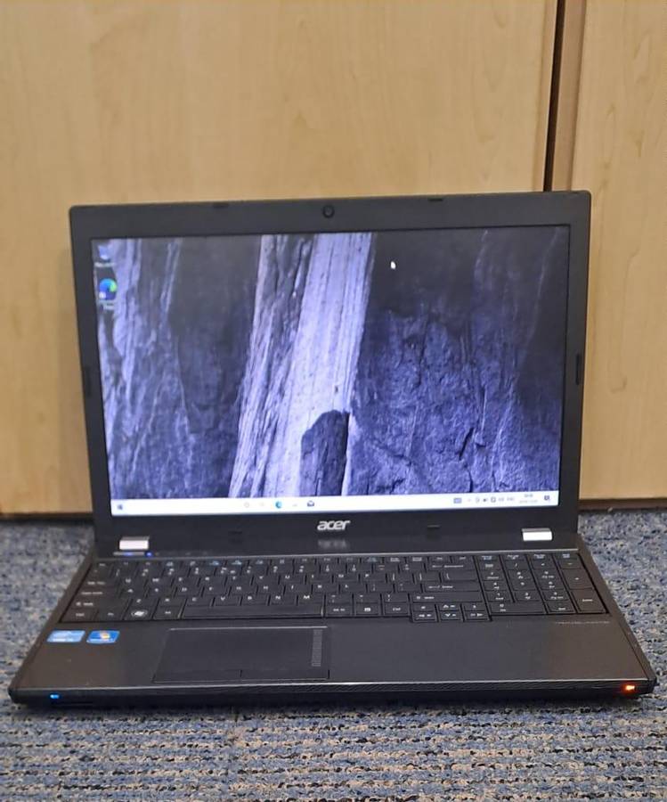 Acer Laptop - i5