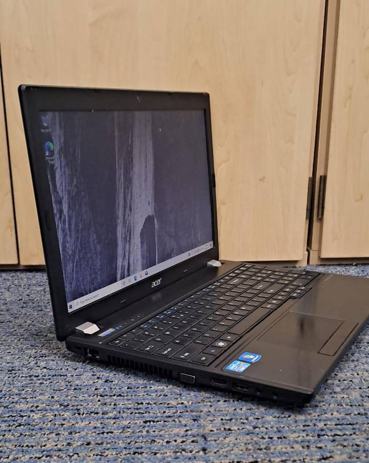 Acer Laptop - i5