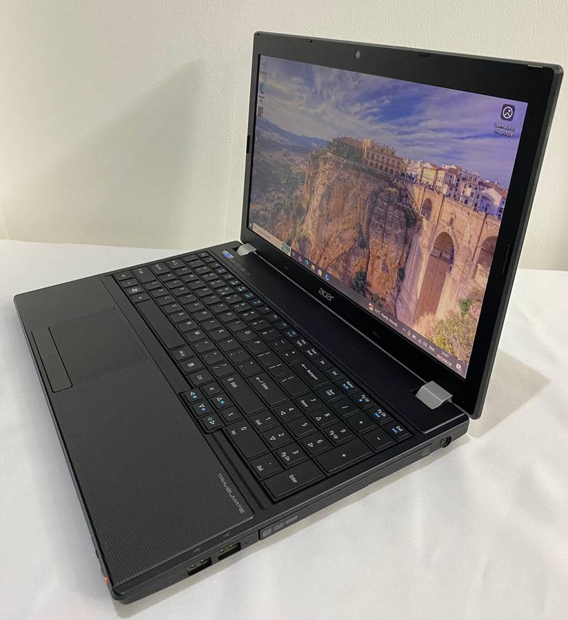 Acer Travelmate 5760 - i7