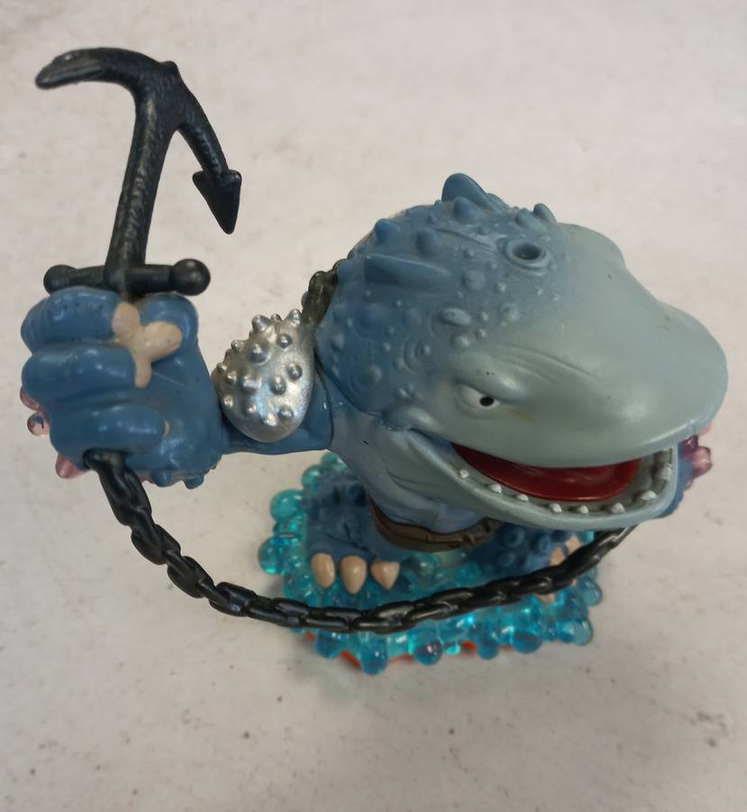 Thumpback Figurine - Skylanders Giants
