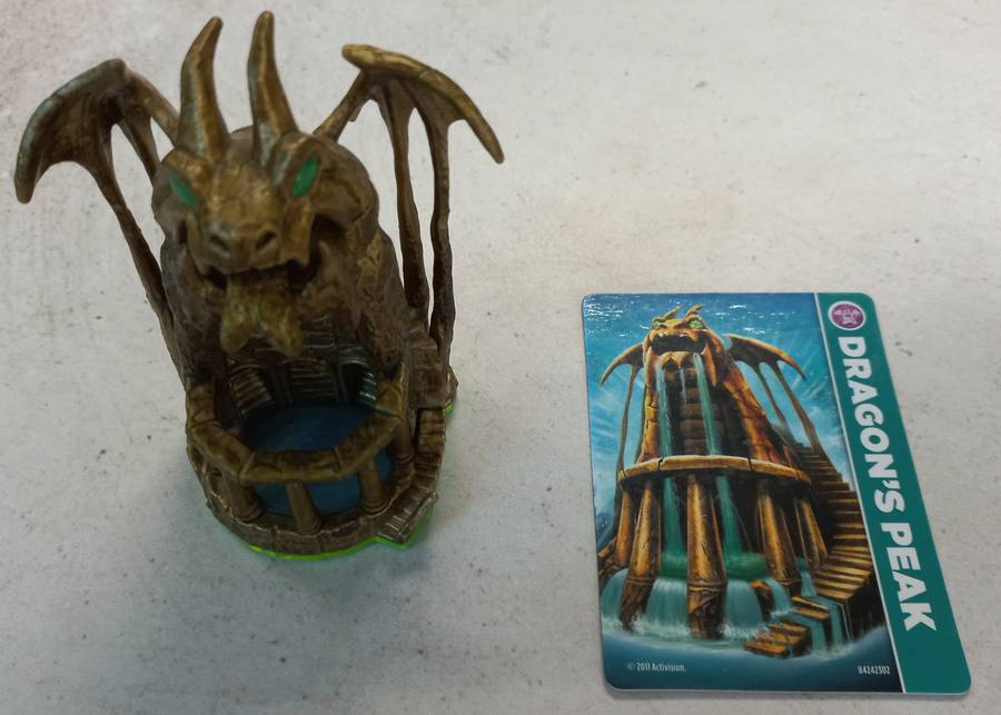Dragon's Peak Figurine - Skylanders Spyros Adventure