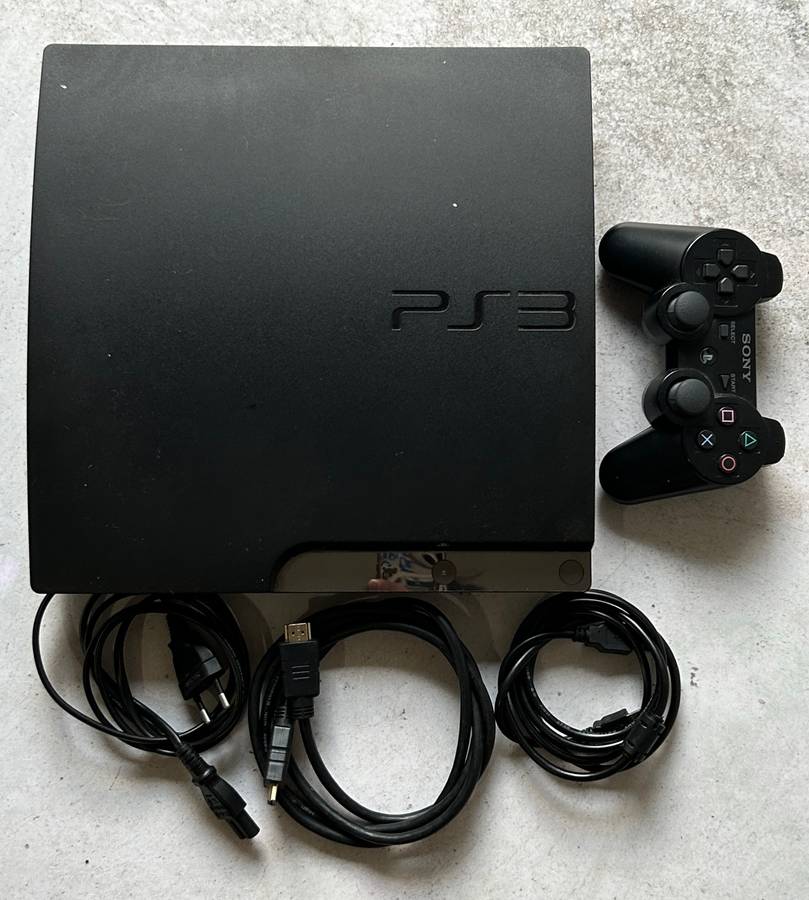 PS3 Slim 500GB Console