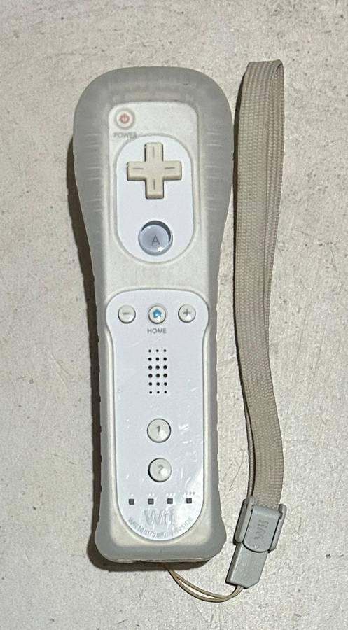 Wii Remote (Motion Plus Inside) - White (Wii)