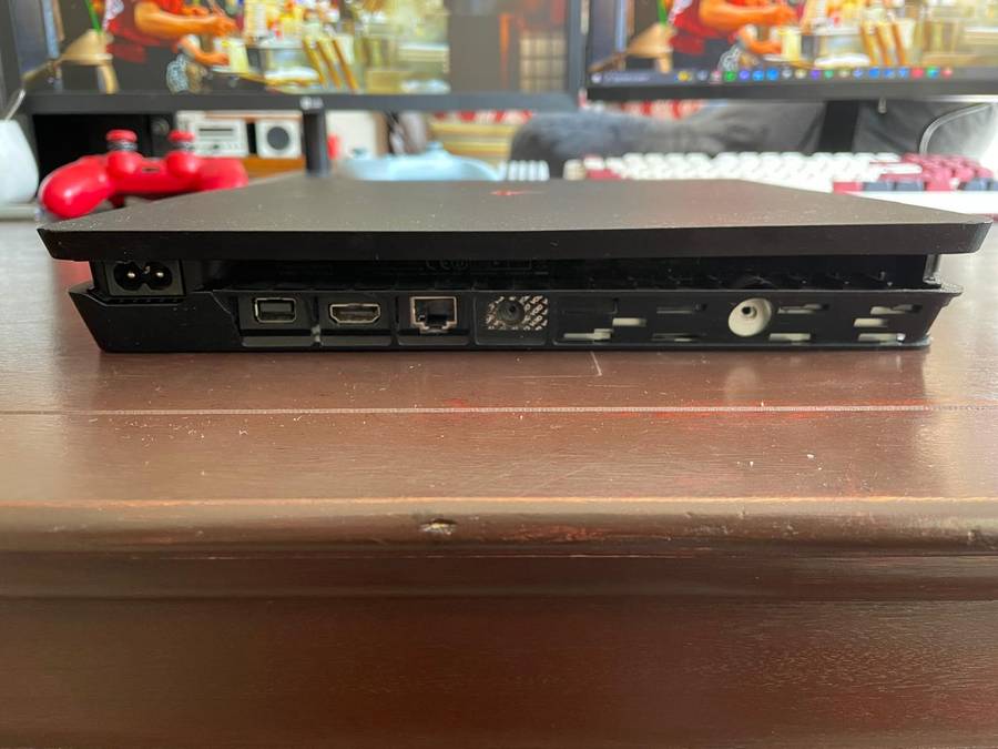 Playstation 4 Slim | (Not turning on | Read Description)