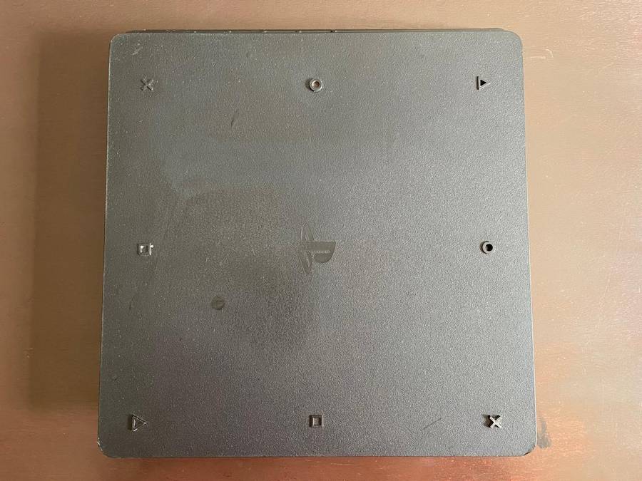 Playstation 4 Slim | (Not turning on | Read Description)