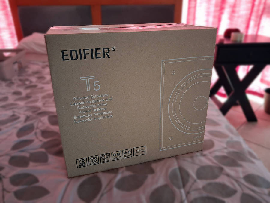 Powered Active Subwoofer (Edifier T5)