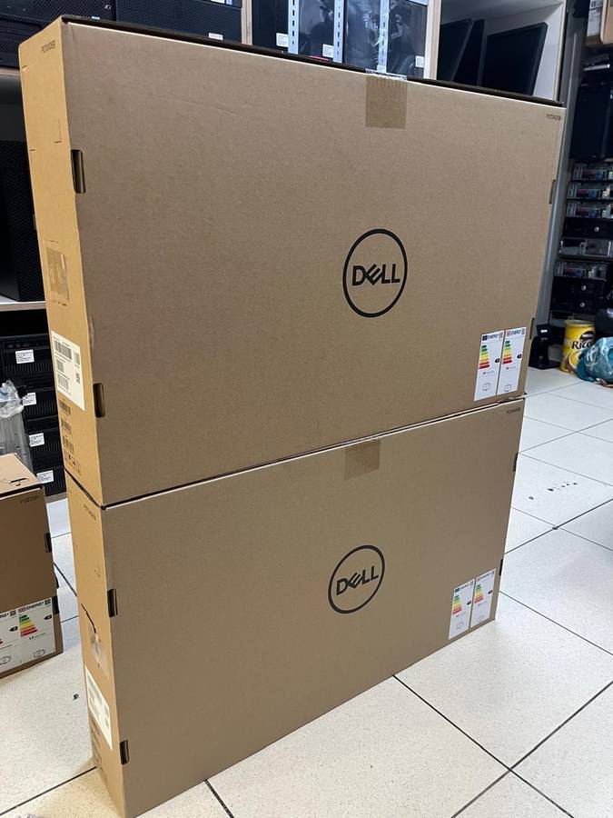 Dell P2724DEB 27-inch Quad HD 5ms IPS Video Conferencing Monitor