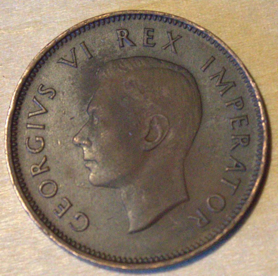 1946 Half Penny ( Beautiful)