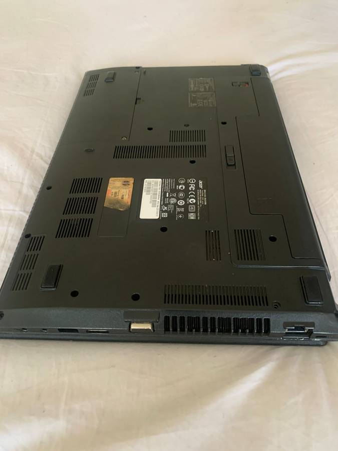 ACER Travelmate Laptop, Core i5, 500Gb HDD, 6Gb Ram