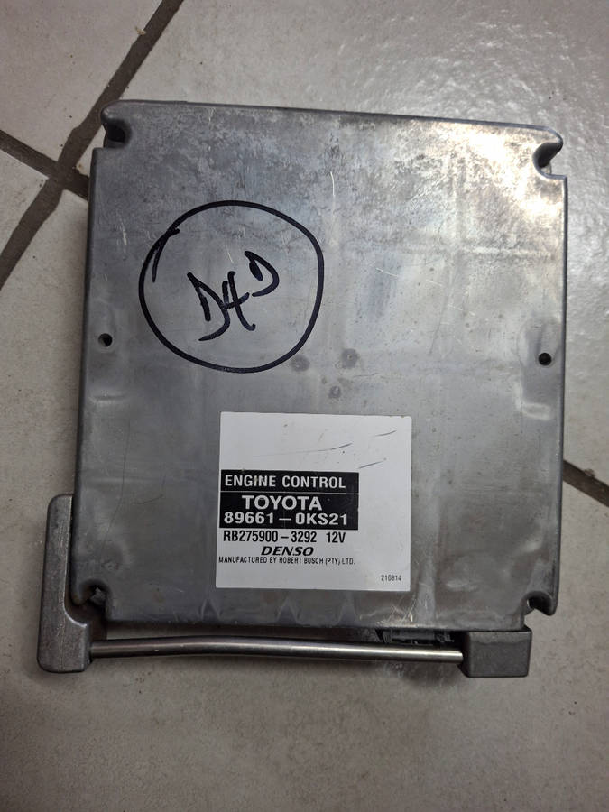 Toyota Hilux D4D computer box ECU