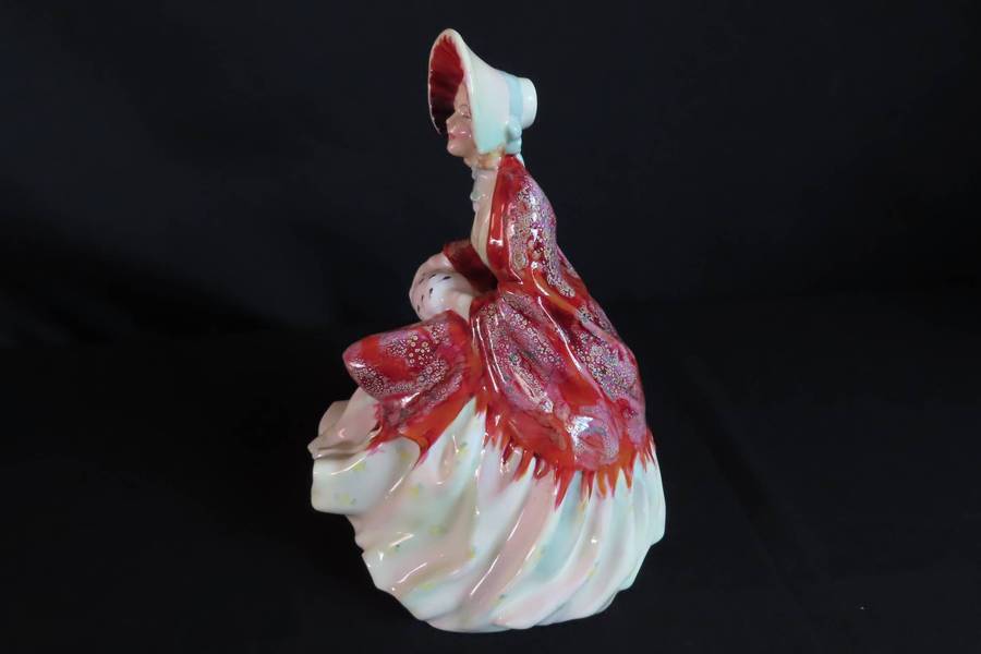 Royal Doulton Figurine Her Ladyship HN 1977
