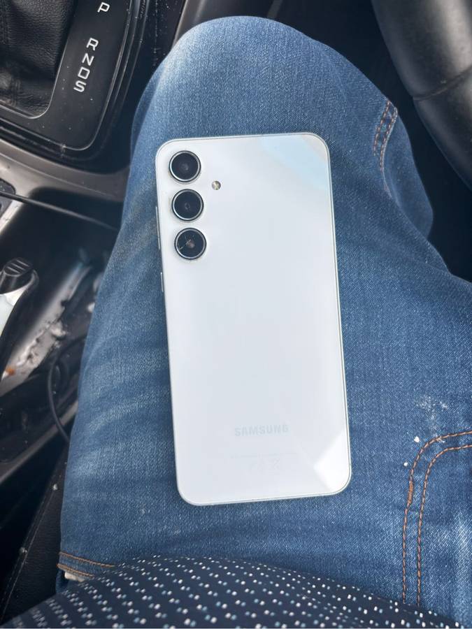 Samsung A55