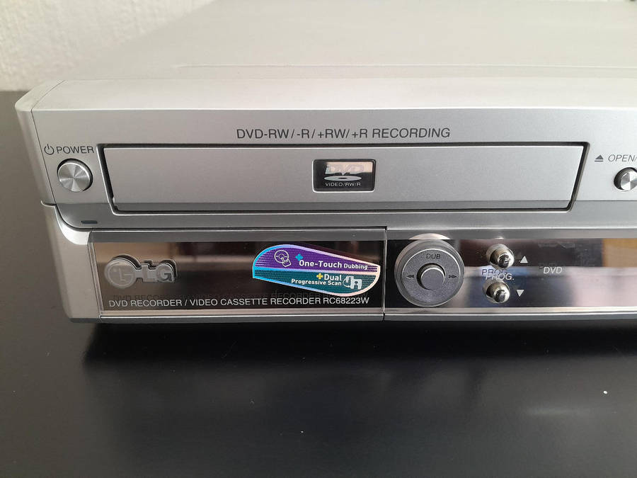 LG DVD and VHS Player