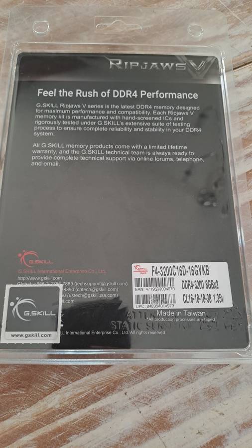 G.Skill Ripjaws V DDR4-3200 16GB (2x8GB)