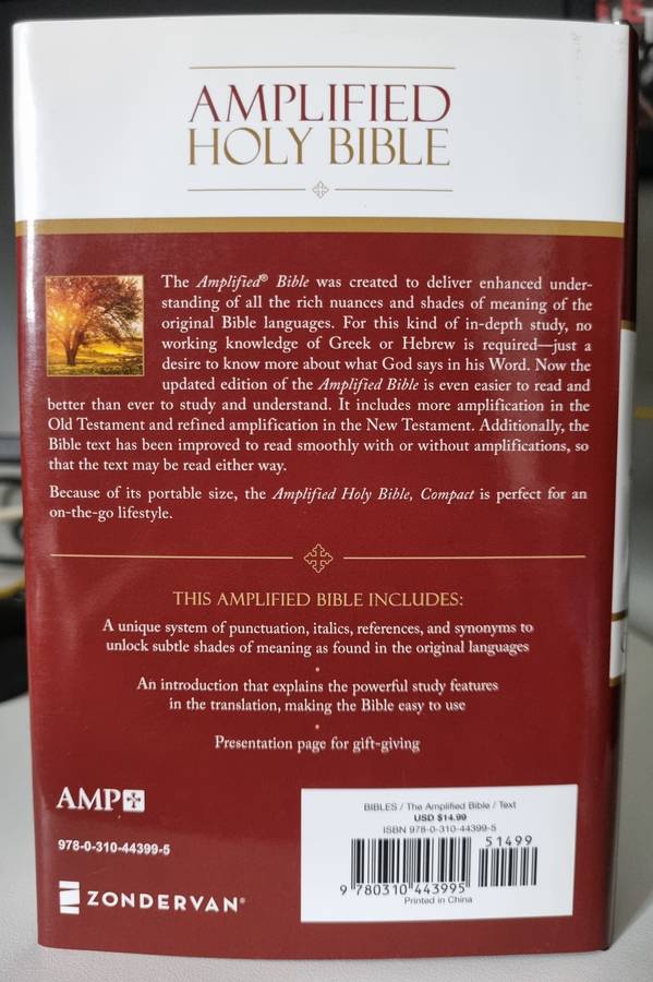 NLT Illustrated Study Bible & Bible Combo
